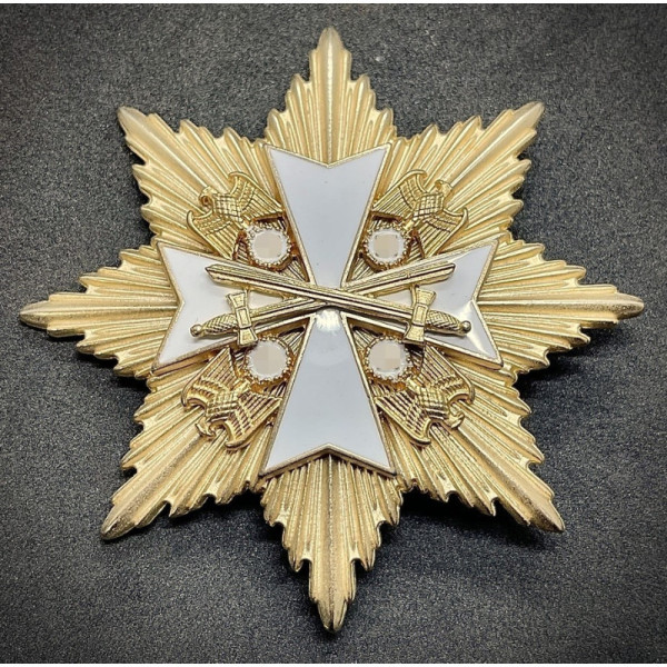 Stella della Gran Croce dell'Ordine Dell'Aquila - con Spade (Oro)