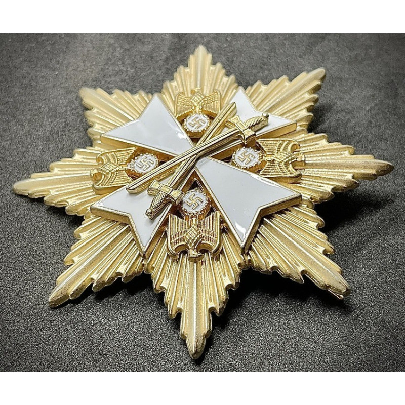 Stern zum Großkreuz vom Deutschen Adler - mit Schwertern (Gold)
