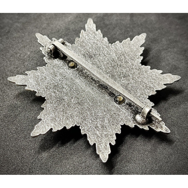 Stella della Gran Croce dell'Ordine Dell'Aquila - con Spade (Argento)