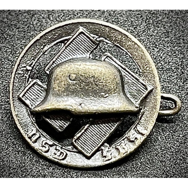 NSD "Der Stahlhem" Membership Badge