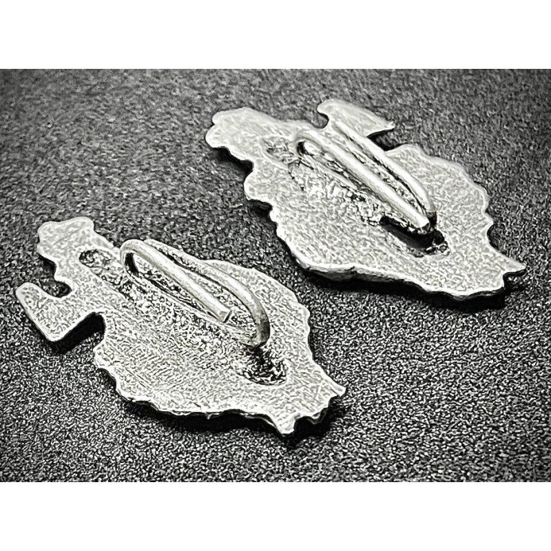 Collar Tabs Badges - White Flames ONB
