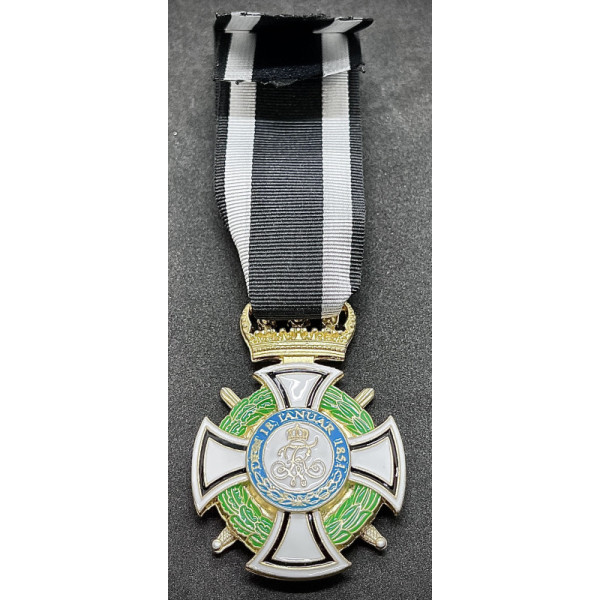 Ordine di Hohenzollern - Croce di Cavaliere con Spade