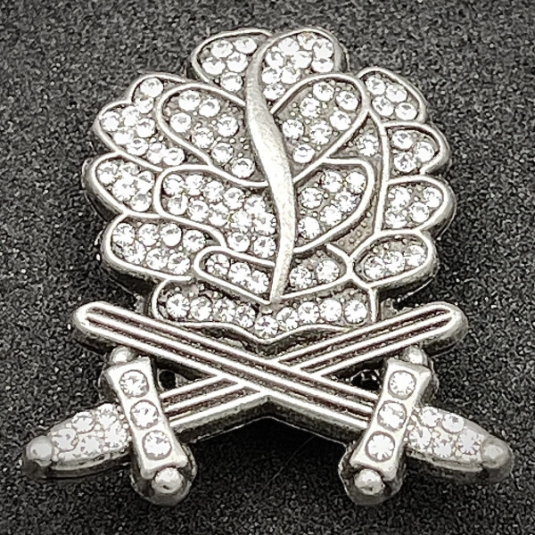 Accessorio per Nastro - Foglie di Quercia d'Argento con Spade e Diamanti