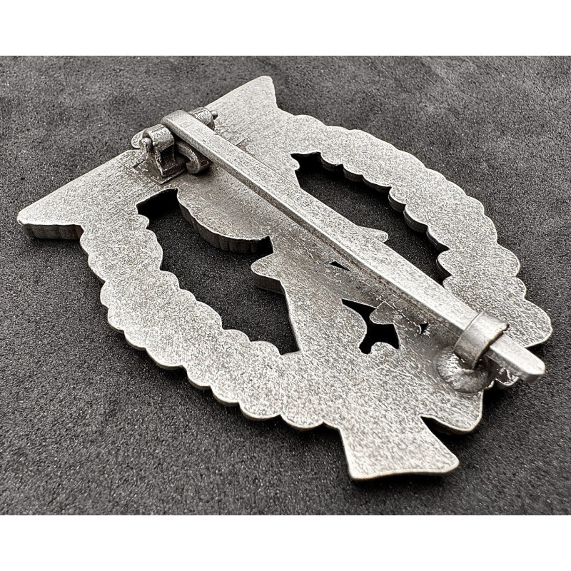 Prototype Infantry Assault Badge
