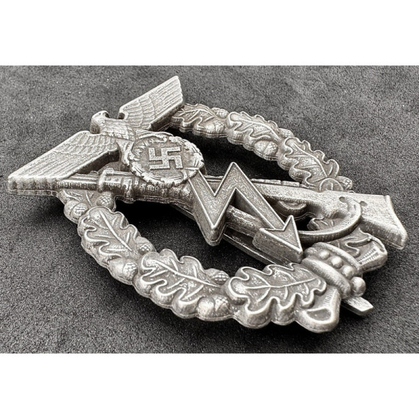 Prototype Infantry Assault Badge