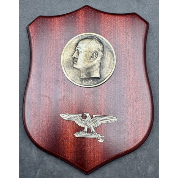 Crest - Benito Mussolini