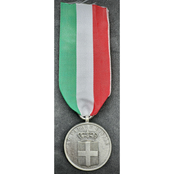 Medal for Civil Valor of the Kingdom of Italy (Silver)