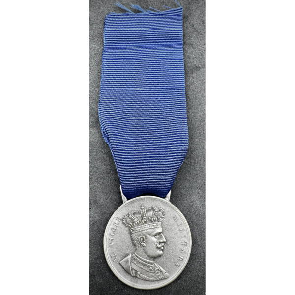 Medal of Military Valor for the Indigenous People of Africa (Silver)