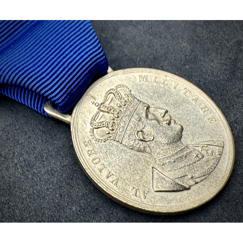 Medaille für militärische Tapferkeit für die indigene Bevölkerung Afrikas (Gold)