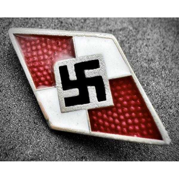 HitlerJugend Abzeichen (Rot)
