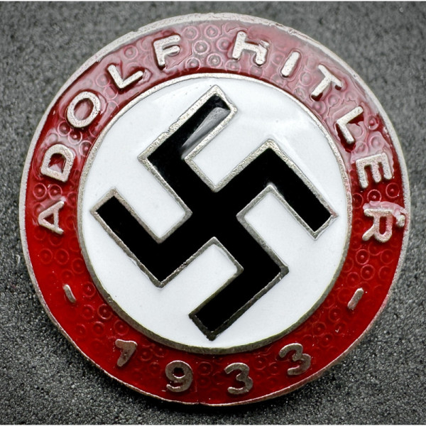 Distintivo Adolf Hitler 1933 (Variante più grande)
