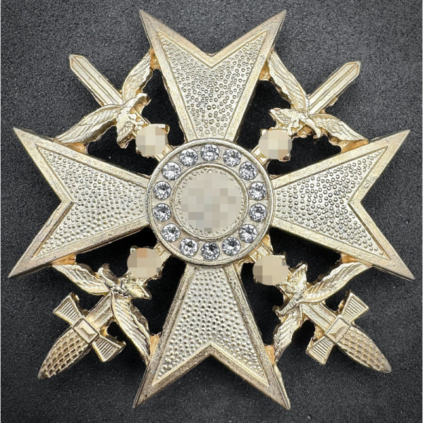 Croce Spagnola in Oro con Spade e Diamanti