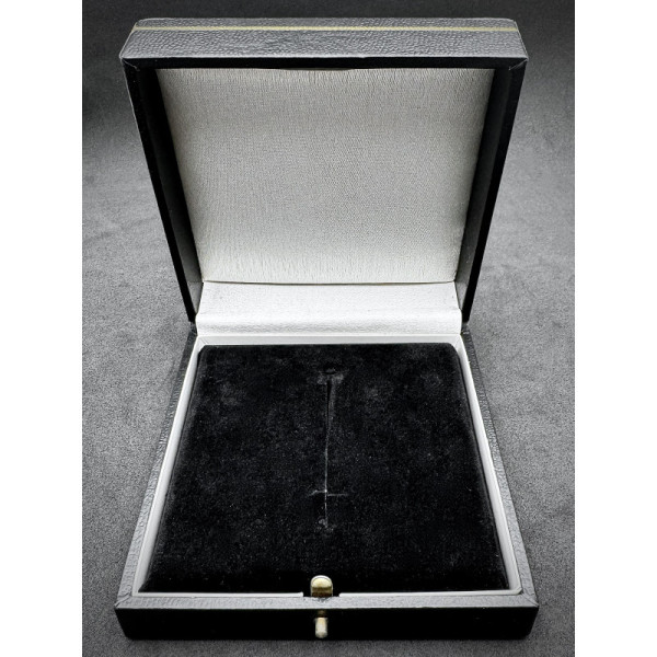 -Case for German Cross (Medal not included)