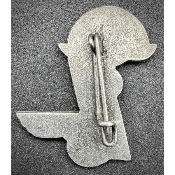 Badge 2000 Km Reichsautobahn 1936 for Participants of the Opening Ceremony