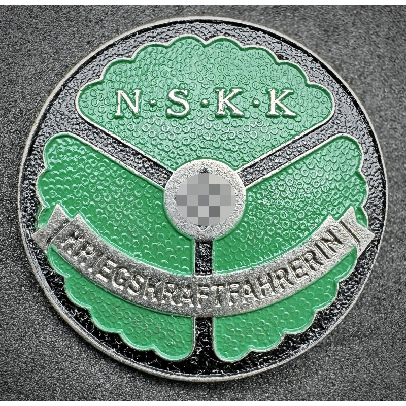 NSKK Kriegskraftfahrerin (female driver) Badge 4th Class