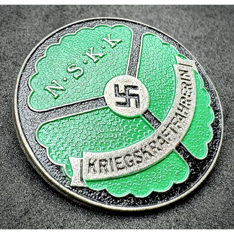 NSKK Kriegskraftfahrerin Abzeichen 4. Klasse