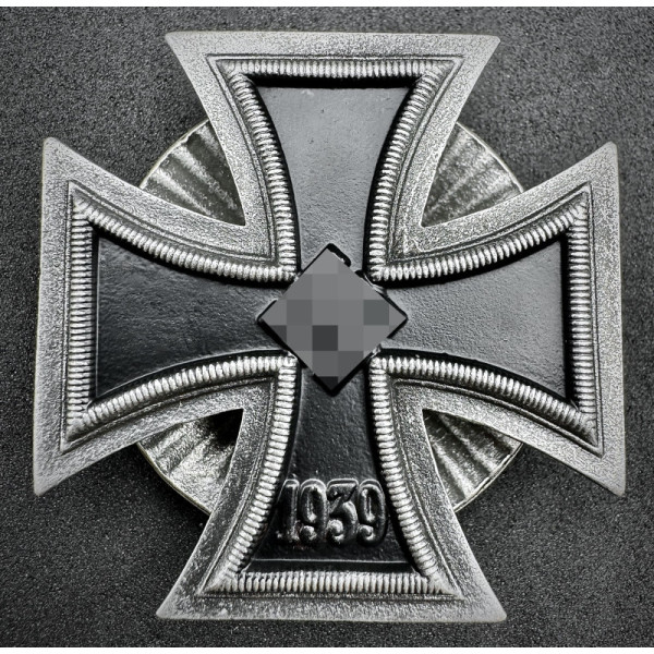 Eisernes Kreuz I. Klasse (EK1) - mit Schraube