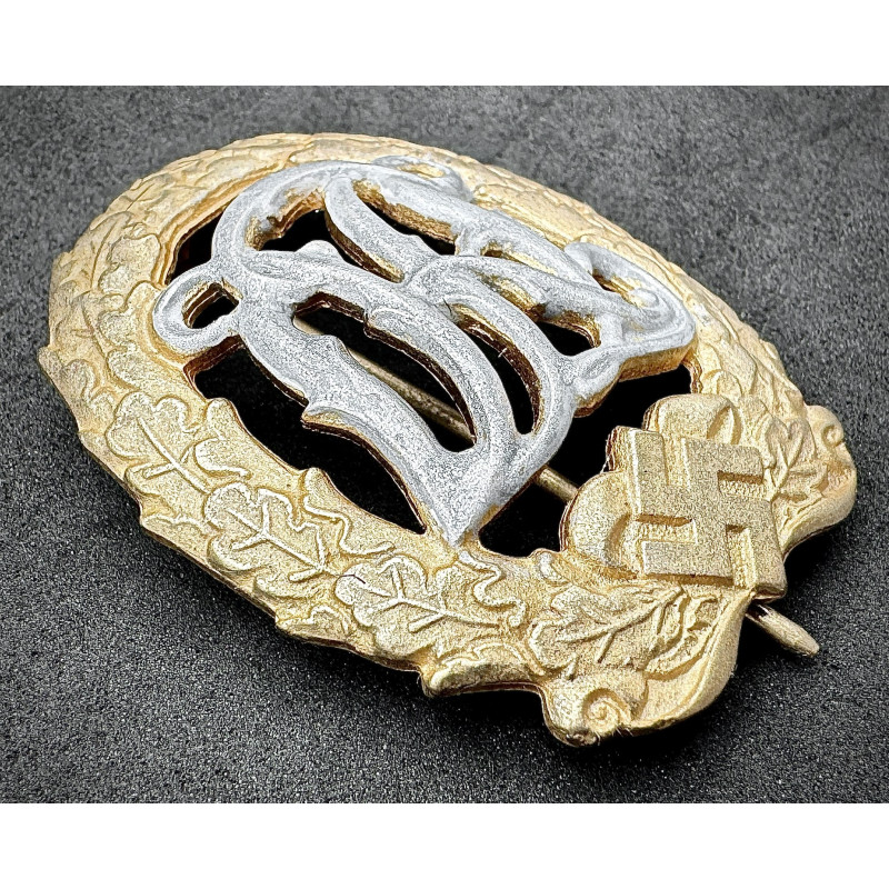 DRL Sportabzeichen for War Disabled (Gold and Silver)