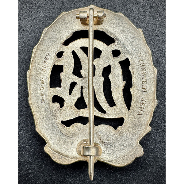 DRL Sportabzeichen for War Disabled (Gold and Silver)