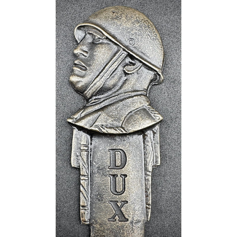 DUX Paper Knife