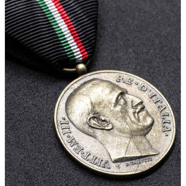 Medaglia ai Benemeriti dell'Opera Nazionale Balilla