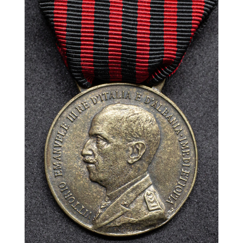 Erinnerungsmedaille an die italienische Expedition in Albanien - Modell Typ „B“ von Johnson