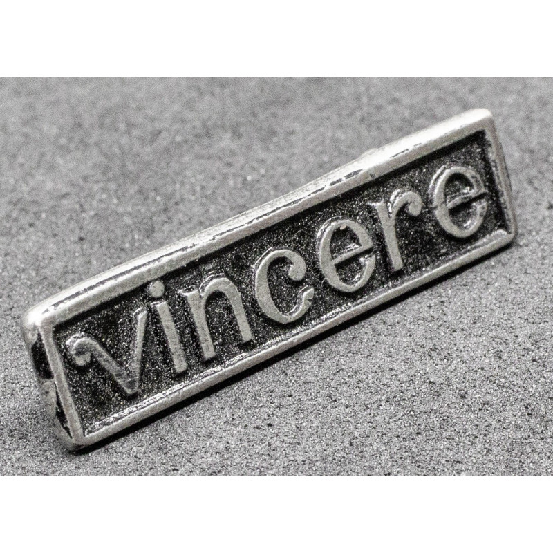 Spilla propagandistica "Vincere" del Ventennio (Variante Nera)