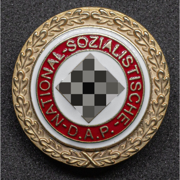 Badge Goldenes Parteiabzeichen (Deschler & Sohn) 2