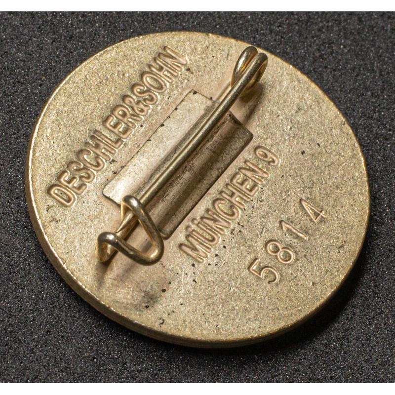 Distintivo Goldenes Parteiabzeichen (Deschler & Sohn)