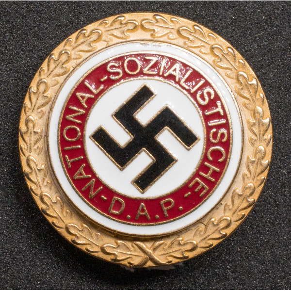 Goldenes Parteiabzeichen (Deschler München)
