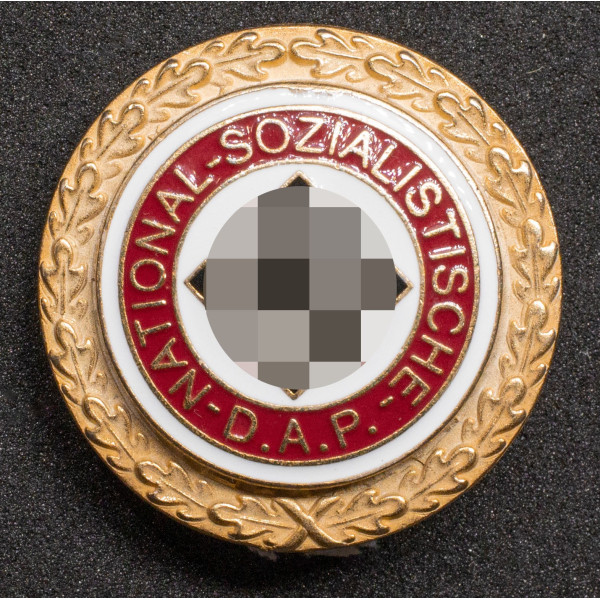 Distintivo Goldenes Parteiabzeichen (Deschler München) 2