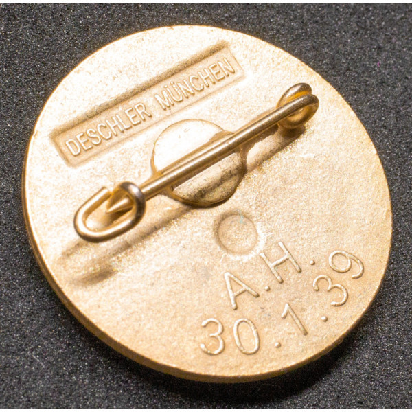 Badge Goldenes Parteiabzeichen (Deschler München)