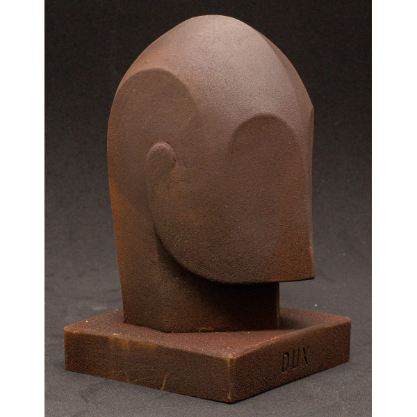 Scultura di Benito Mussolini in Stile Futurista 2
