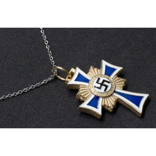 Halskette - Ehrenkreuz der Deutschen Mutter (Anhänger + Halskette)