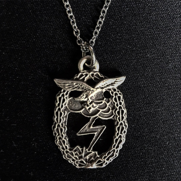 Necklace (Pendant + Necklace)