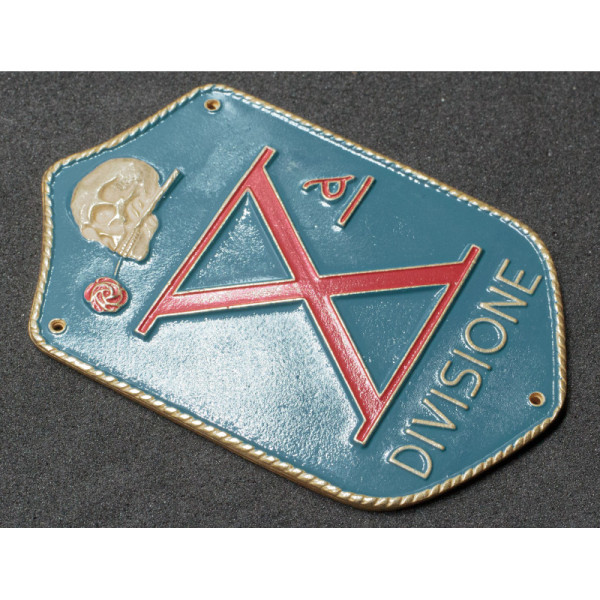 Armshield of the 10th MAS Division