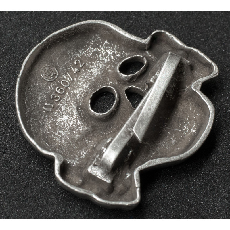 Waffen-SS Totenkopf für die Schirmmütze