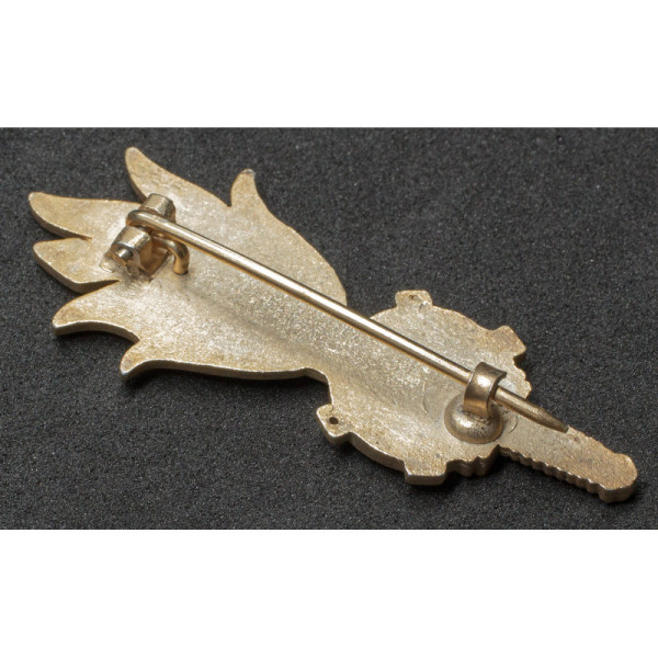 Badge of the Royal Italian Army Assault Engineers (Guastatori)