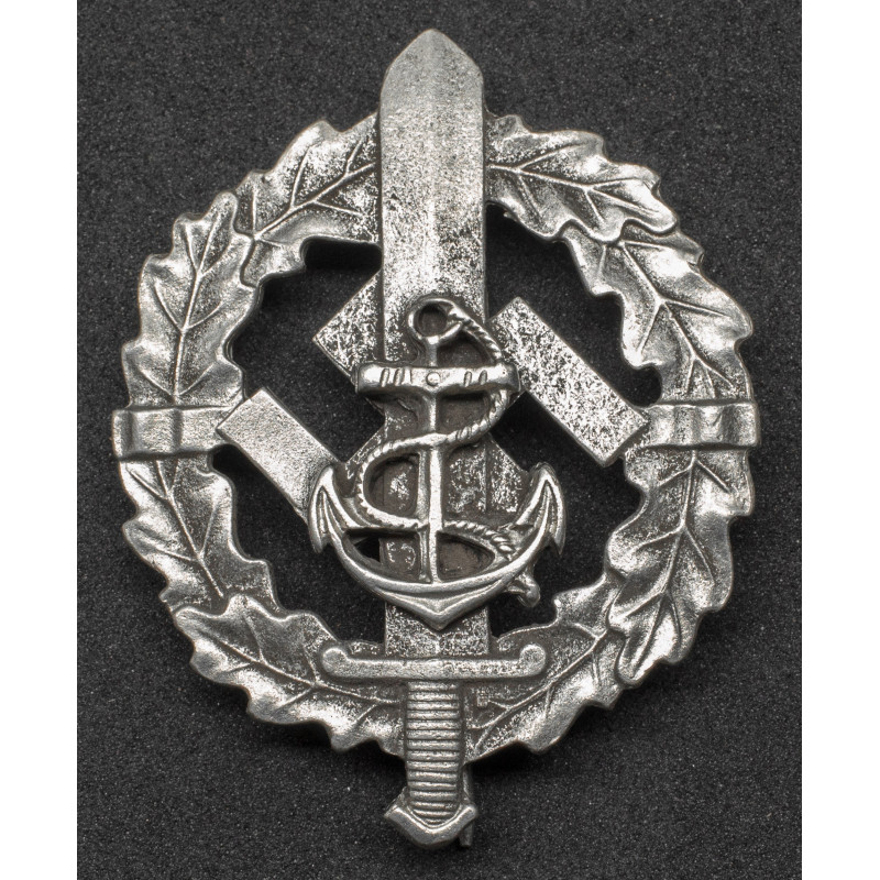 SA Naval Sports Badge in Silver