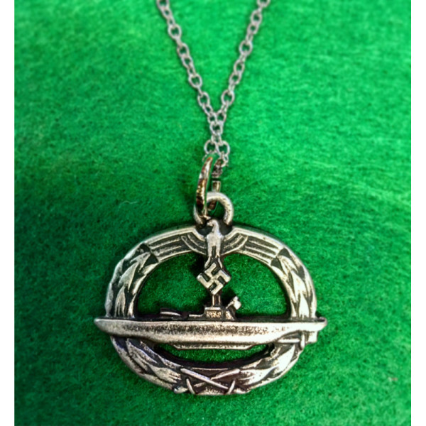 Collana (Ciondolo + Collana)