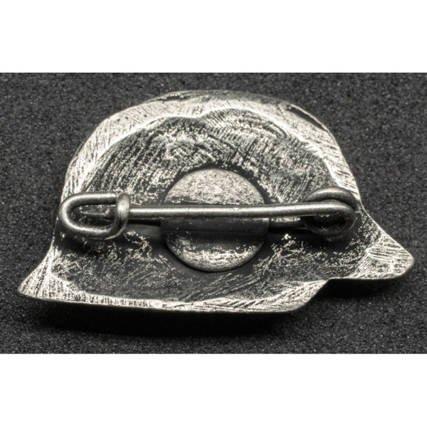 Distintivo - Der Stahlhelm