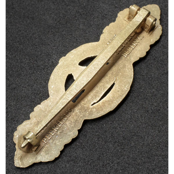 U-boat Front Clasp (Gold)