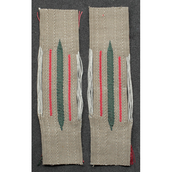 BeVo "Litzen" Collar Tabs - Artillery (Red)