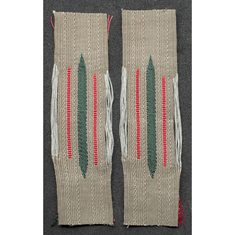 BeVo "Litzen" Collar Tabs - Artillery (Red)