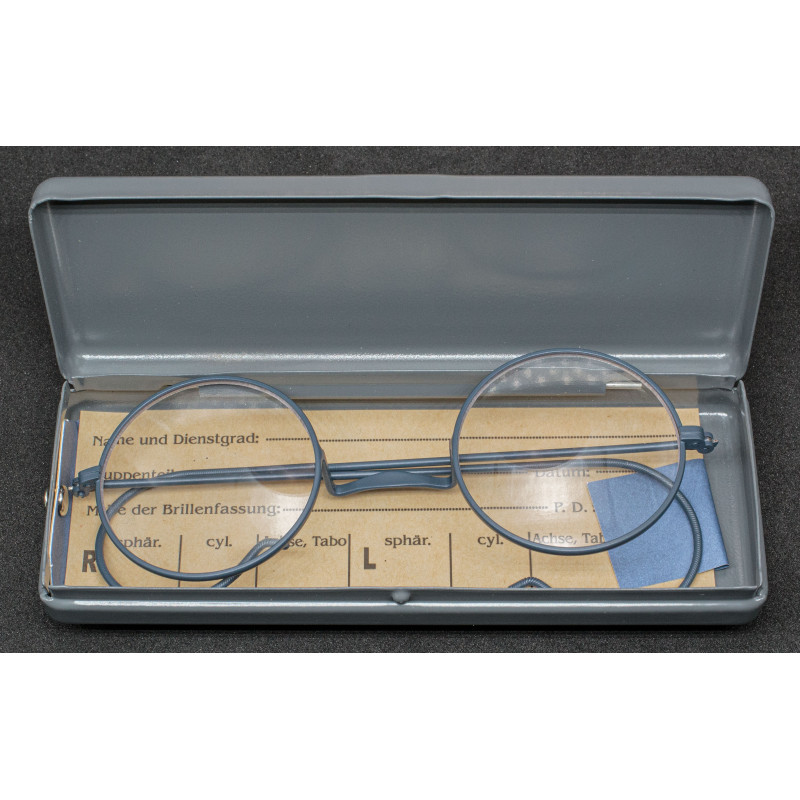 Dienstbrille WWII mit Etui