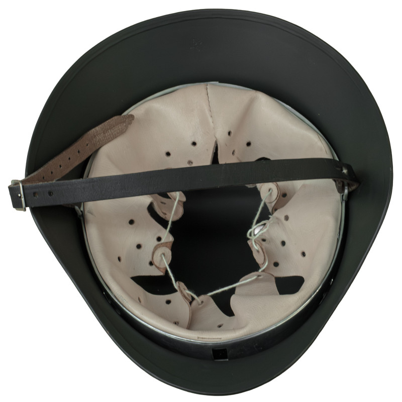 Stahlhelm Modell 1935 (M35) der deutschen Wehrmacht