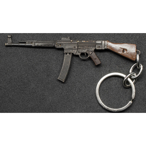 Sturmgewehr 44 (STG44) keychain