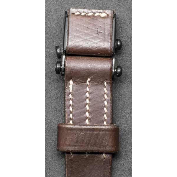 K98 Leather Sling with Frog 2