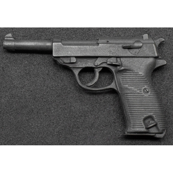 Miniatura Walther P38