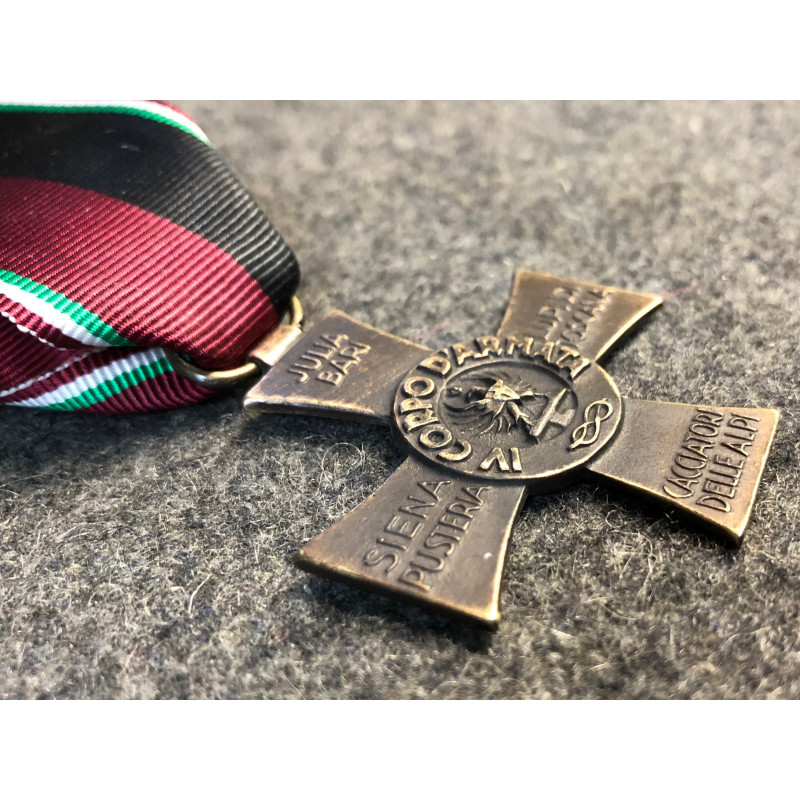 Croce commemorativa per il IV Corpo d'armata sul fronte greco-albanese